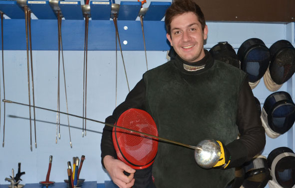 P Fausser maitre escrime chauxdefonds